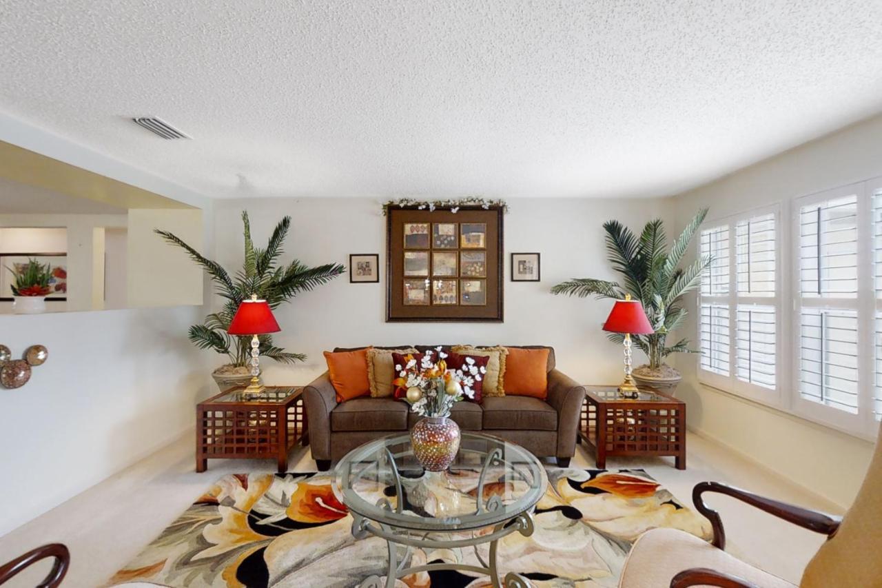 The Home On Tyson Lake Drive Jacksonville Eksteriør billede